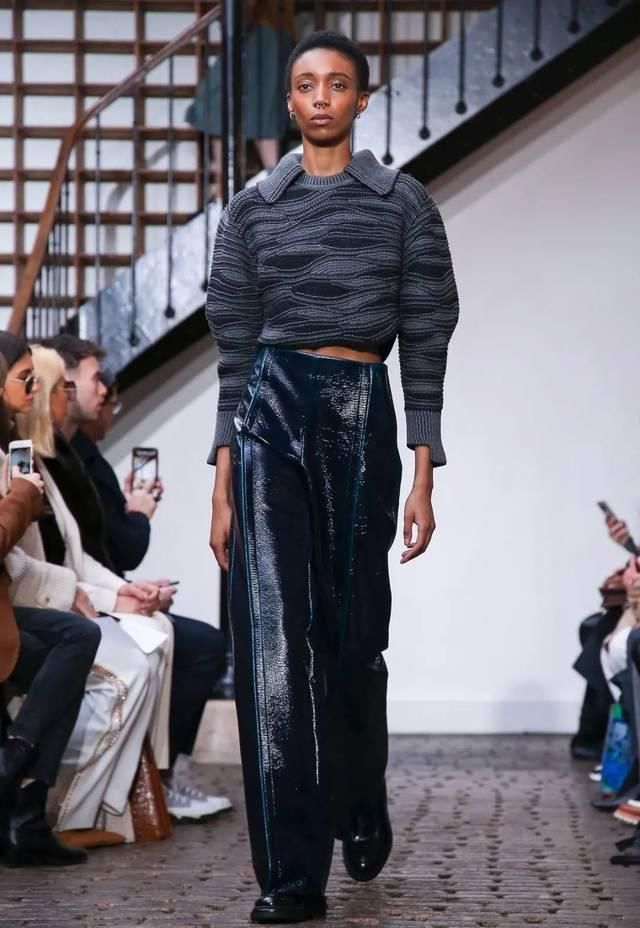  色彩：时装展最靓话题：这8大颜色夫人夫人太炫了，美哭！！