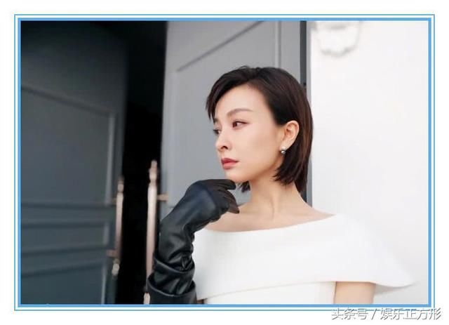 当35岁孙俪和35岁吴昕同穿一字肩裙，才知道已婚和单身差距有多大