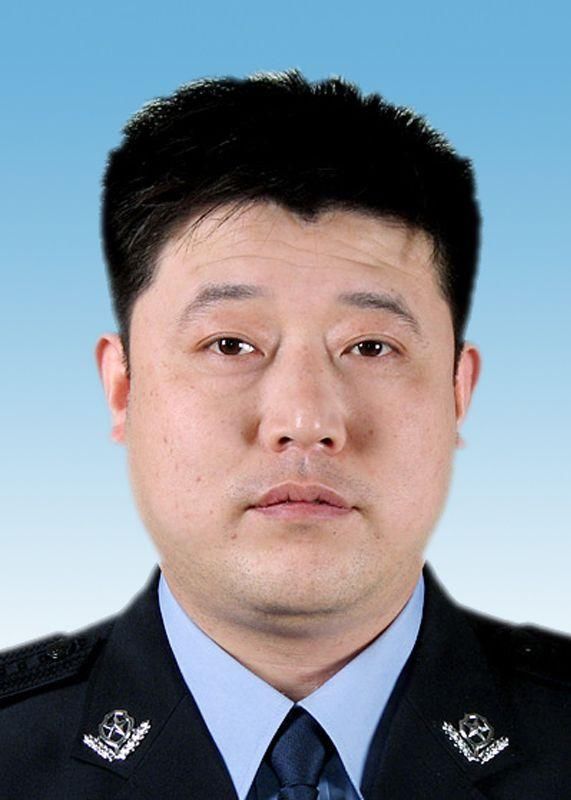  名战@武汉拟火线提拔10名战“疫”一线表现突出干部，他们为何被提拔？