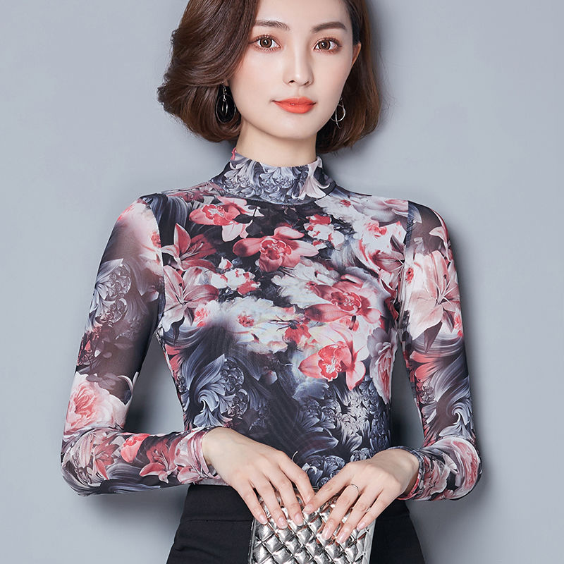 过了45的女人，别穿的太老土!瞧刚上新的秋装，款款好看又减龄