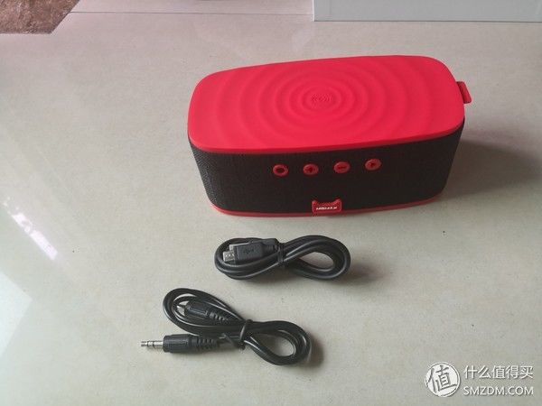 摩米士蓝牙音箱QS1R开箱及使用心得