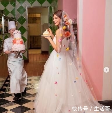  『婚纱品牌』网购婚纱热潮不断！推介5个最受外国新娘欢迎的婚纱网店