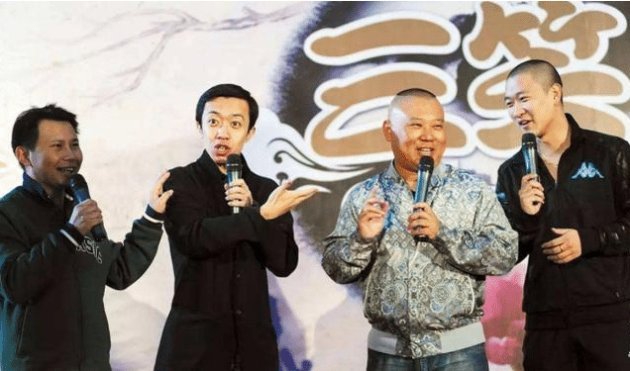 「曹云金」记者问郭麒麟遇到曹云金会打招呼么郭麒麟的回答堪称教科书
