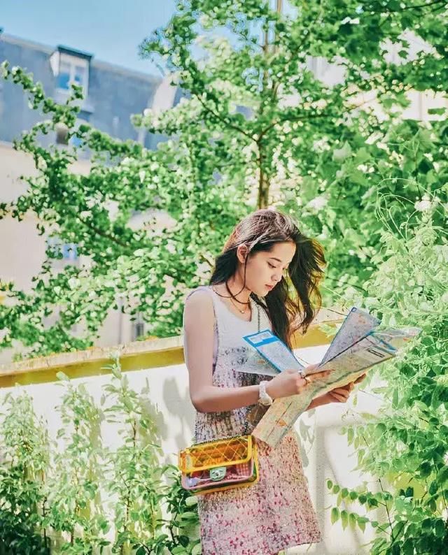 杨幂刘雯带货同一款？网友：完了！火爆了！肯定要卖断货了！