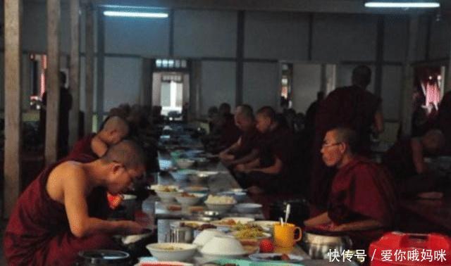 游客:寺庙旅游尽量少捐“香火钱”?看看和尚的伙食你就知道了