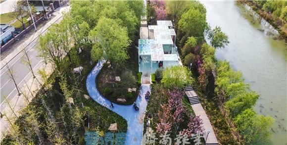  『土坡』“绽放”在春天里！济南小清河土坡河堤变身休闲公园
