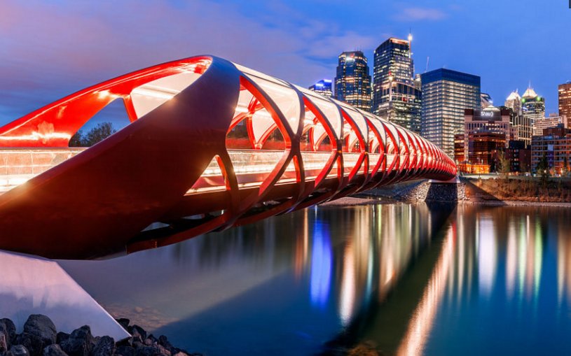 全球最“败家”的桥，仅126米耗资1.4亿，号称世界工程奇迹