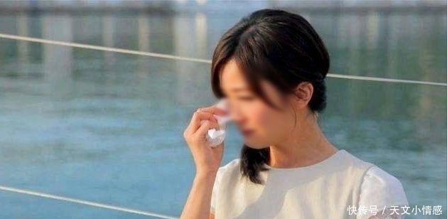 女儿半夜发高烧,婆婆带她去厕所,妻子觉得好奇