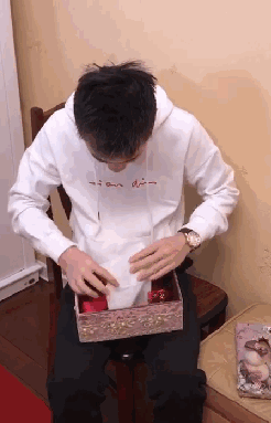  「藏婚鞋」看完了抖音我才知道，婚鞋原来还可以藏在这些地方！
