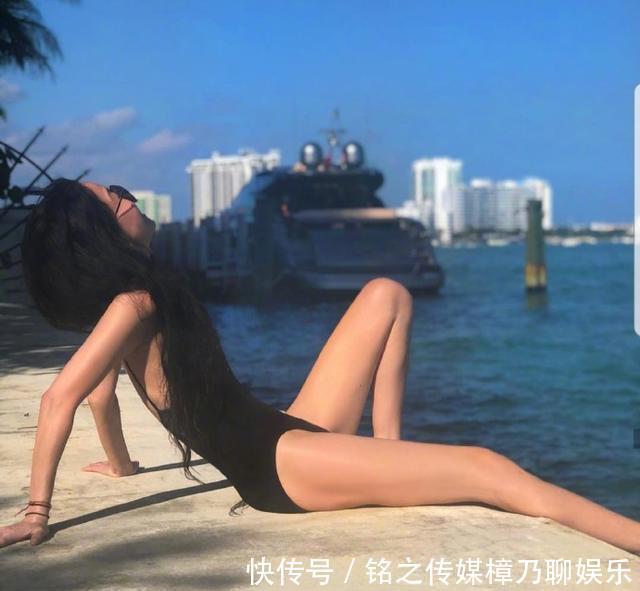 「花样滑冰」71岁老奶奶身材看起来像17岁少女,这个传奇的女人到底做对了什么