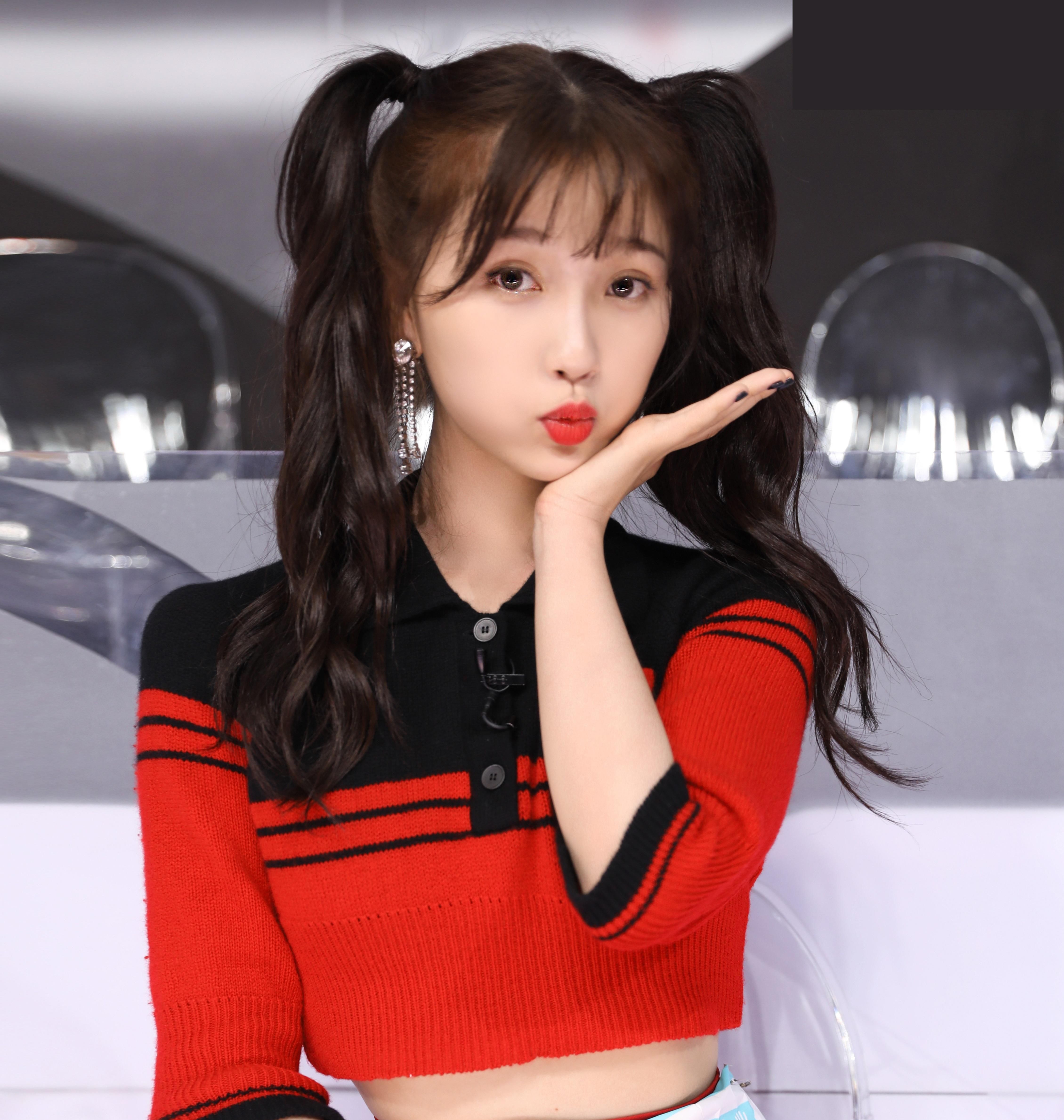 『镜头』青2: Lisa的师妹因为没钱放弃加演, 乐华三期无姓名, 恐无出道位