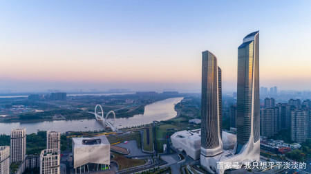  我国|我国首个被“撤销”直辖市，如今晋升新一线城市，有望媲美