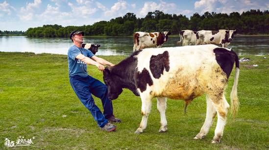 世界杯激战正酣,长安CS家族在俄罗斯点燃夏日