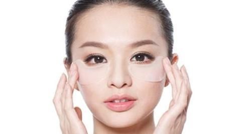 「盲目」还在盲目的去眼袋，用温水驱散眼部血液不循环的方式，更快更有效