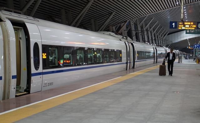 春运前夕，从广东返回人数最多的10个城市，重庆排名第一