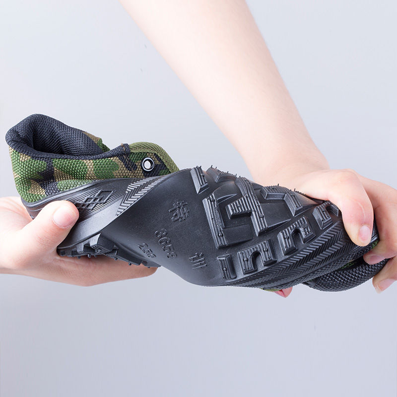 难以置信!中国”解放鞋“畅销海外，引领潮流，国人却偏偏不喜欢