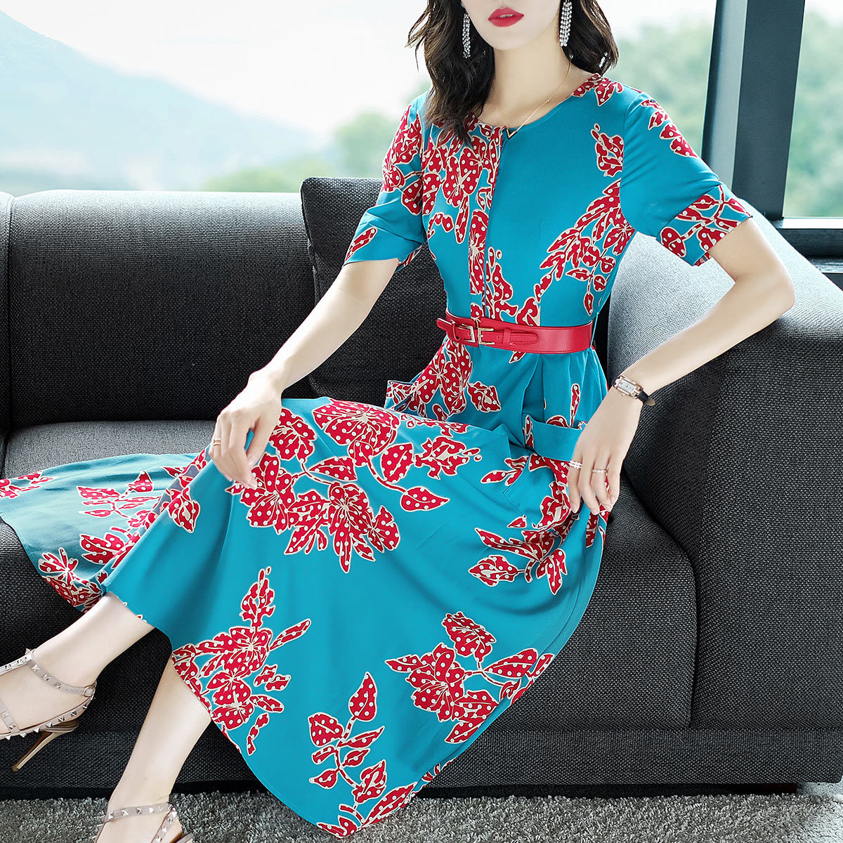 裙子不用太多，比别人好看就行!高级素雅裙，男人看了都怦然心动