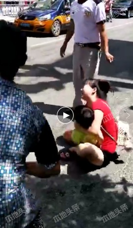 【谣言】大邑微信群疯传两岁女童被狗咬断腿