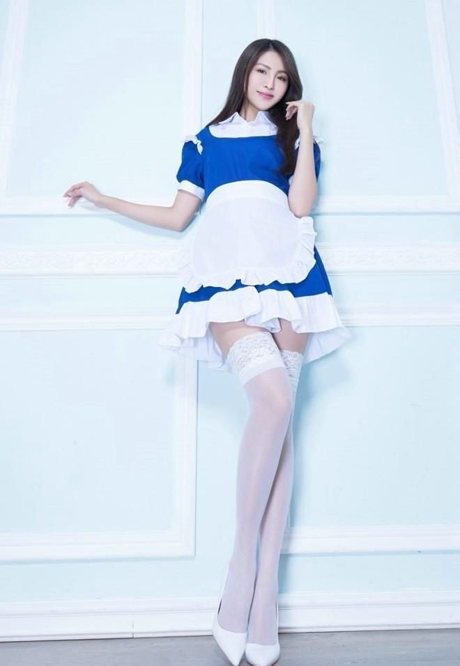 性感腿模Beautyleg化身百变女仆拍写真，雪肌白皙美腿修长很迷人