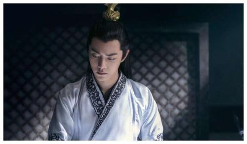 佟梦实签约庆余年第二季