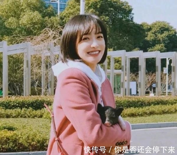  #气质#40岁女人头发不要剪太短，驾驭不住，这3款发型好看又显气质