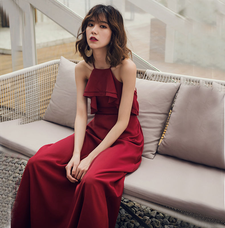 让人怦然心动的气质裙，显高还女人味十足