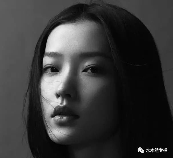 #女人#网红脸遍地的时代，我更喜欢高级女人脸！