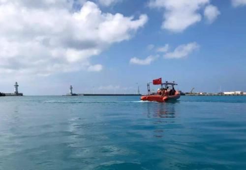 中国人口最少的城市，常住人口2500余人，面积却是全国最大