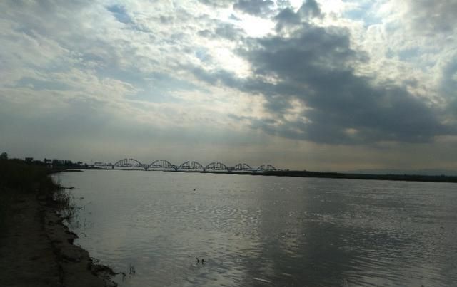 银川:不到黄河心不死,到了黄河又如何?