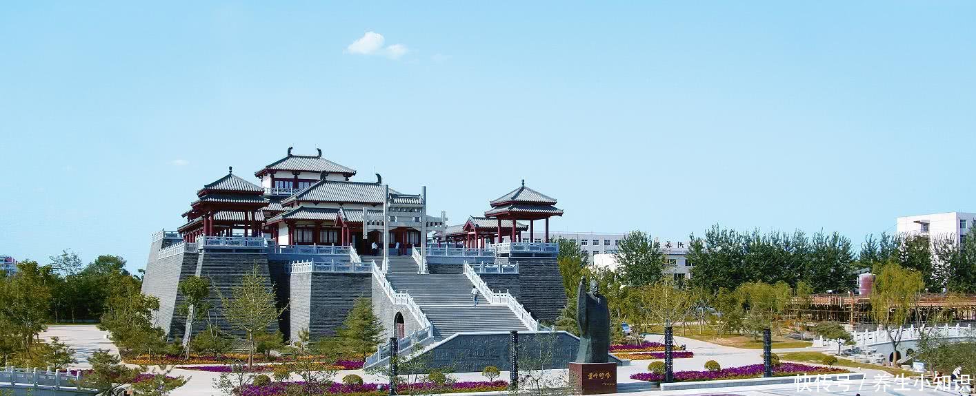  济南@山东正在悄悄“逆袭”的城市不是济南、青岛，也不是潍坊、