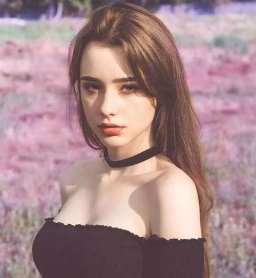 中国游客在俄罗斯游览,导致俄罗斯损失25亿,网友:真是千古奇闻