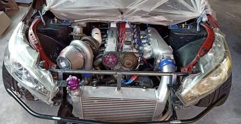  小鸭@爆改买菜车 700匹马力丰田Yaris!