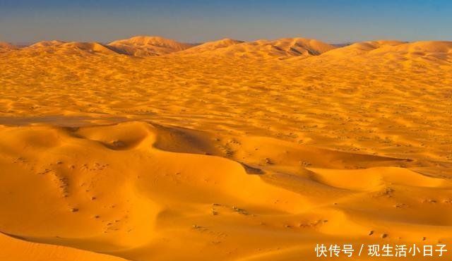 为什么在沙漠迷路千万不能走直线专家这样走才是正确的！