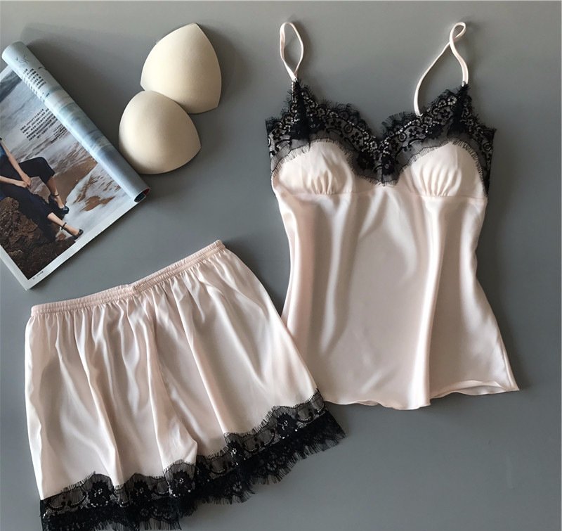 媳妇洗澡后一定要穿个”它“，清凉又迷人，我给她满分没得说