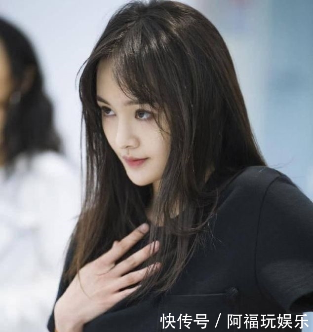 「影视剧」鞠婧祎撞型郑爽?人气不行颜值抵上,影视剧排行也仅次于杨紫