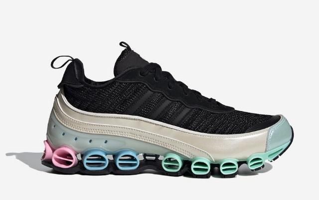 『adidas』科幻造型 + 清新多彩装扮!adidas 经典科技跑鞋本月回归!