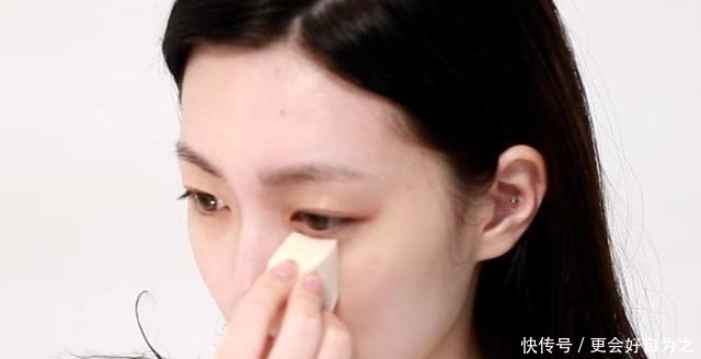 『天生』脸上有这五个特征的女生,天生自带浓妆效果,第四个可遇不可求!