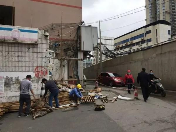  #行围挡施工#南宁这些道路开始围挡施工，请注意绕行！