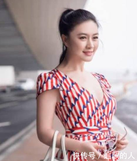 曾红过杨幂，丈夫入狱后病逝，她逆袭成老总，如今美成这样！