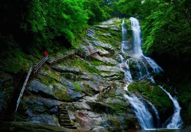 中国原生态最美山乡