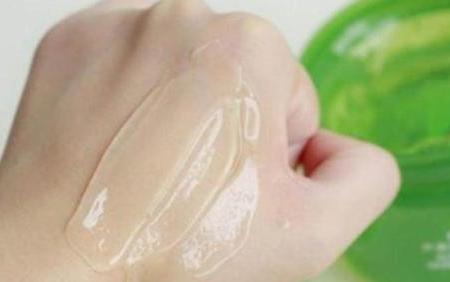 搞笑:芦荟胶的4大妙用,很多人都不知道,看完都喜欢!