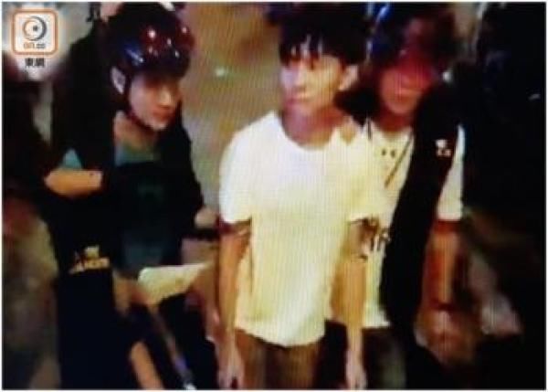  #会长#示威者昨夜又聚众被拘捕11人，浸大学生会长涉嫌“盗窃”
