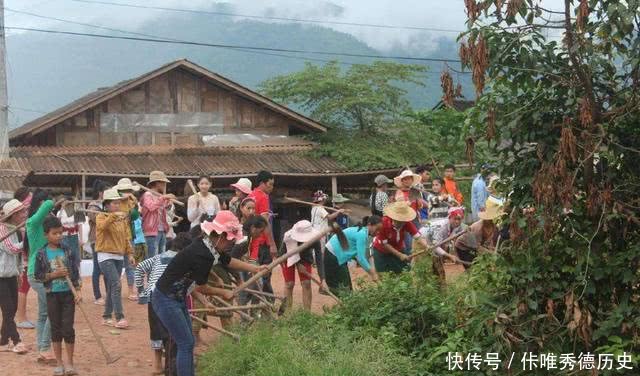 以前夏天，农民都会去赚这个钱，不偷不抢，干活有劲，数钱更乐