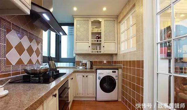  『洗漱台』卫生间小就把洗衣机放在这，方便还省空间