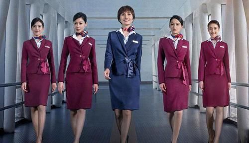 航空公司■并不是为了性感，“空姐”为什么要每天穿丝袜？原来是这4个原因