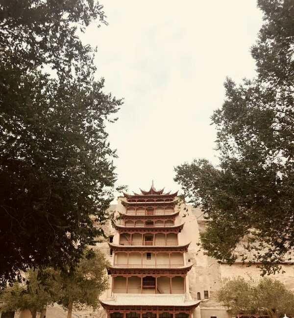 青海湖 茶卡盐湖 敦煌丝路经典环线游