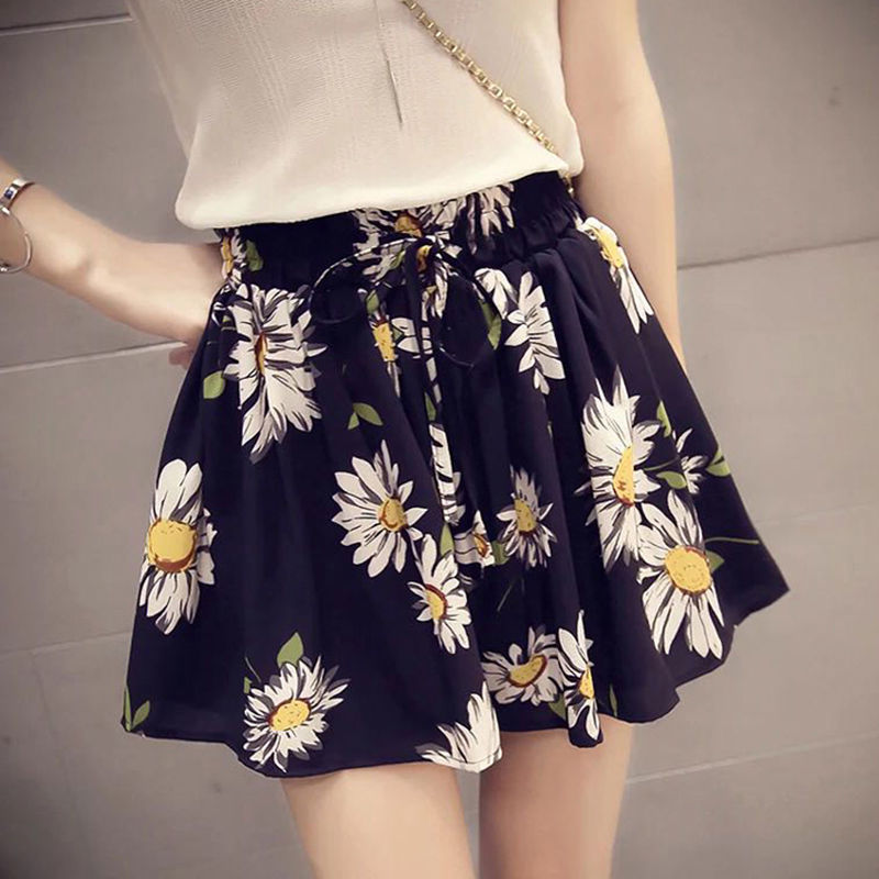 姐姐都48了偏不穿妈妈装，谁都想不到这样的小衫其实更美更年轻