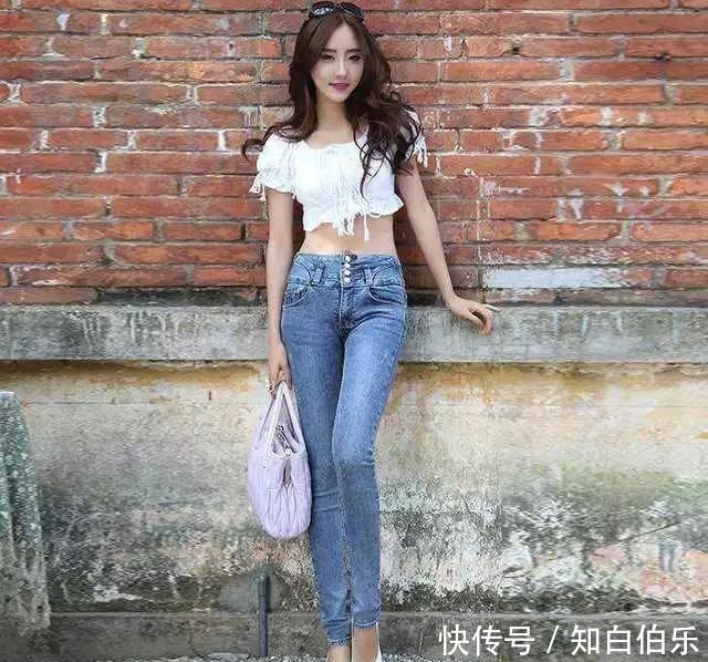  【舒适】甜美优雅牛仔裤女神，展现出迷人身姿让人心动，美得让人心动！