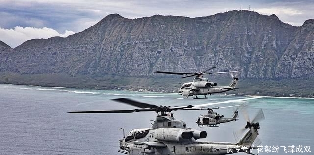  「告别」夏威夷上空的“蝰蛇”美国海军陆战队AH-1Z武装直升机告别飞行
