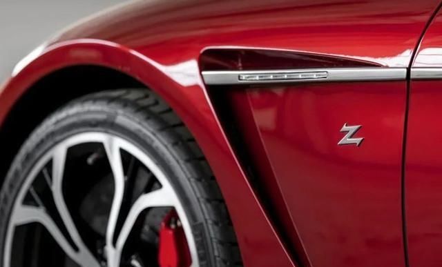 『车型』现代与经典相聚 阿斯顿·马丁Vantage 70周年回顾
